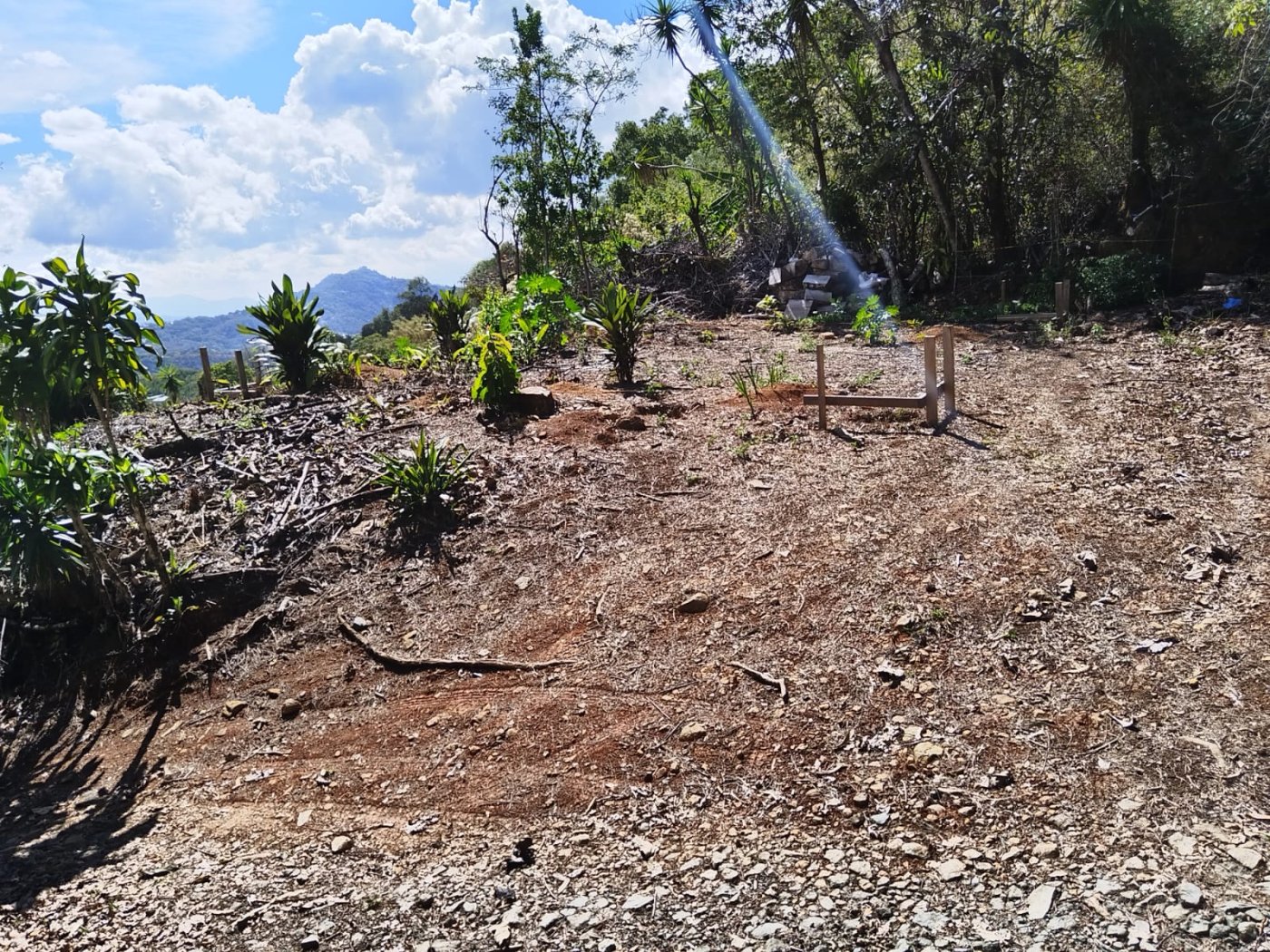 LOTE EN VENTA VUELTA DE JORCO ASERRI - foto 2