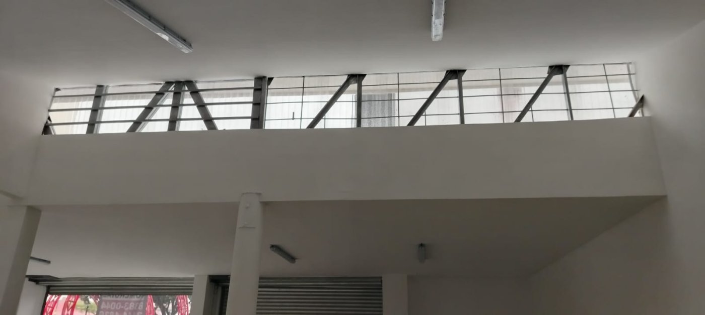 Local Comercial en Alquiler Barrio Chino 250m2 - foto 4